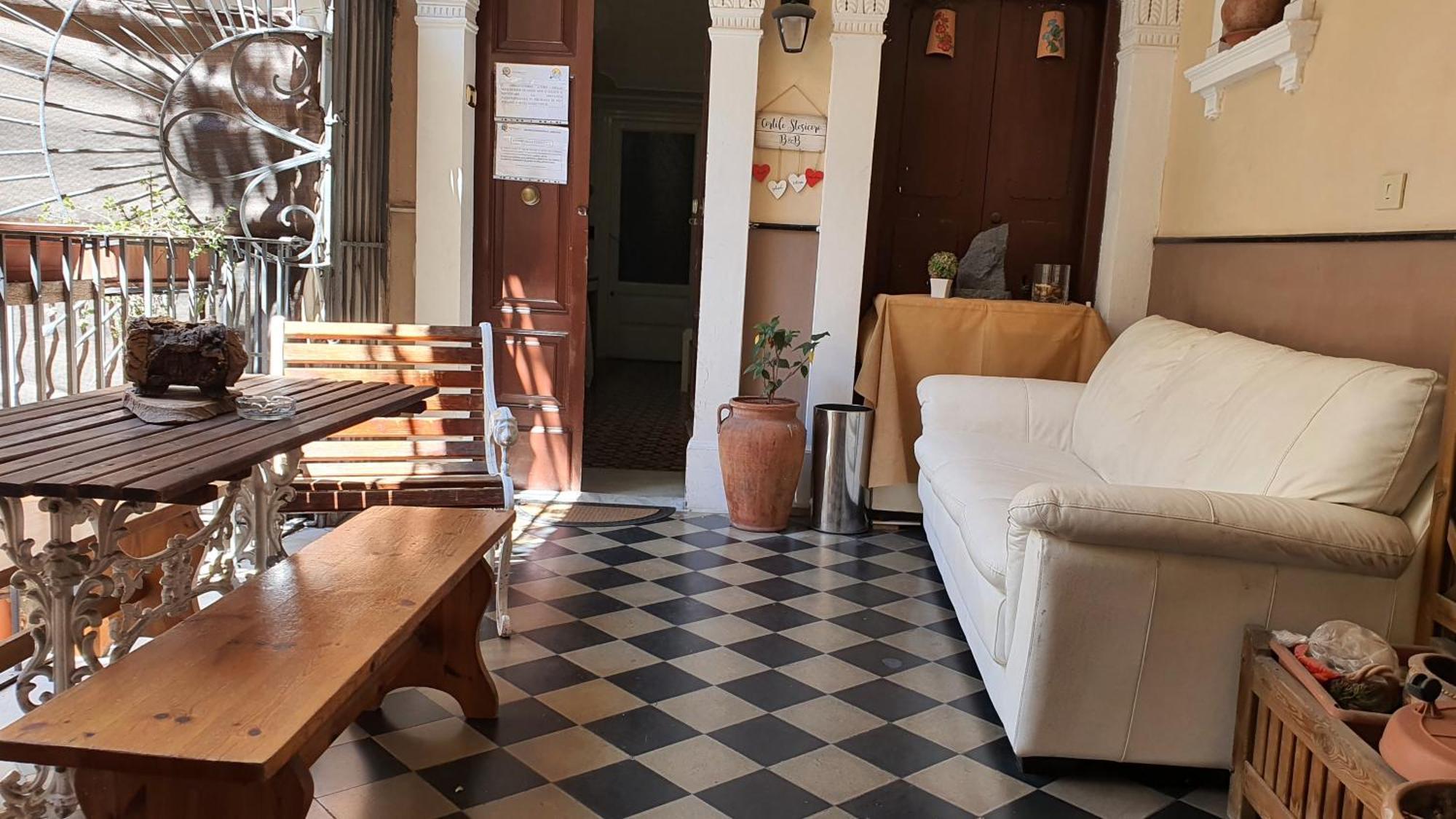 Bed and Breakfast Cortile Stesicoro Catania Exterior foto